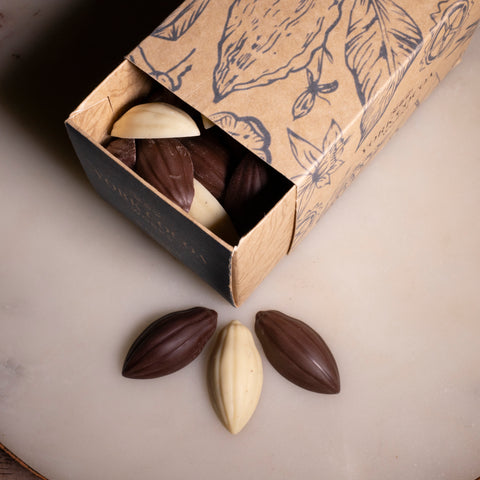 Mixed Chocolate Cocoa Pod Sharing Gift Box, 350g (Case of 10)