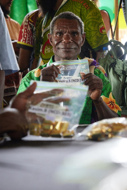 Cocoa Hunting in Papua New Guinea